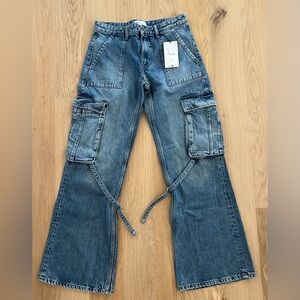 Zara Mid Rise TRF cargo jeans - NWT Size US 4
